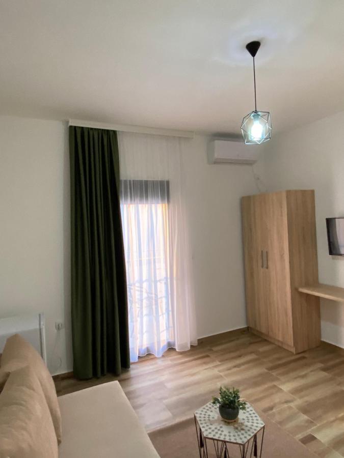 Xhan Apartments Улцинь Экстерьер фото